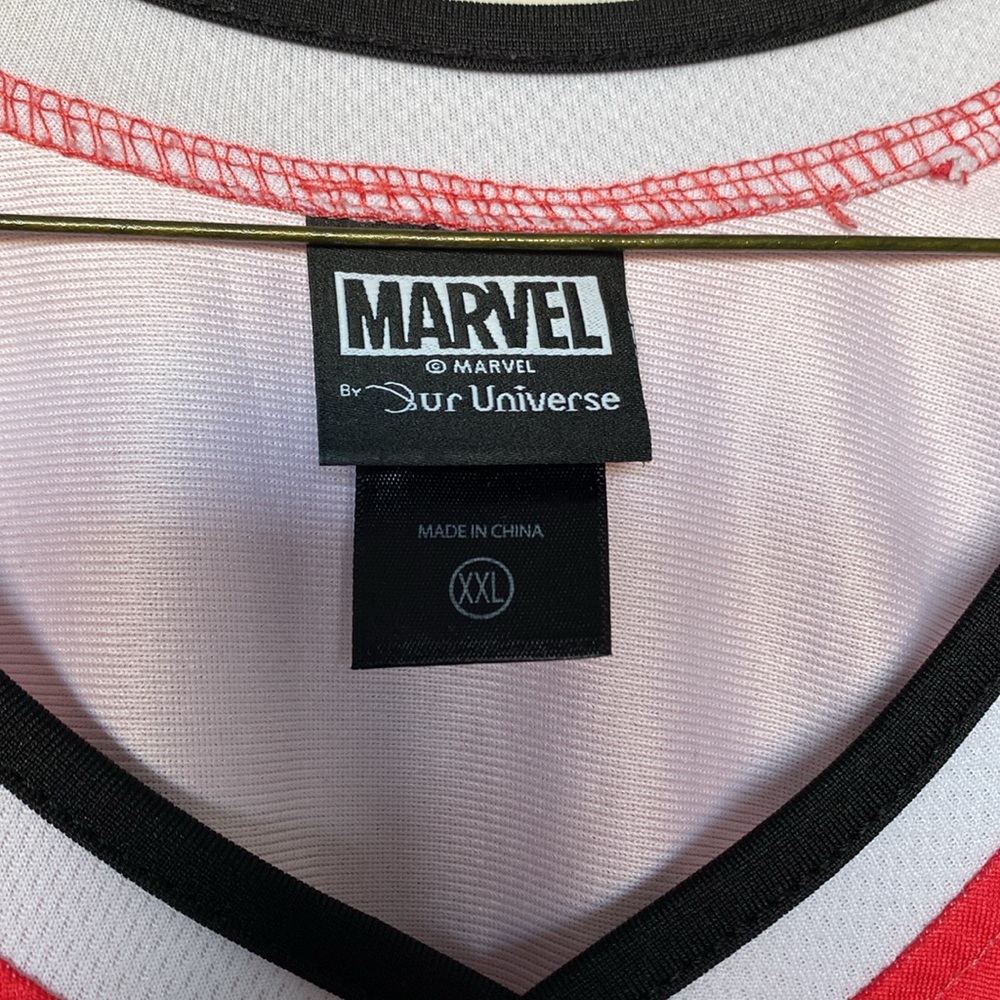 Marvel Jersey Size 2XL - Picture 6 of 9